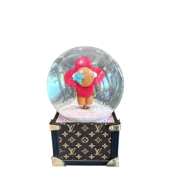 LV  Snow  Globe Music Box - Picture 7 of 7